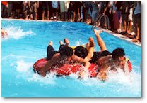 Pool3.jpg (12408 bytes)
