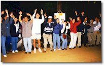 Skit4_small.jpg (11010 bytes)