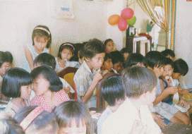 student_1_small.jpg (9522 bytes)